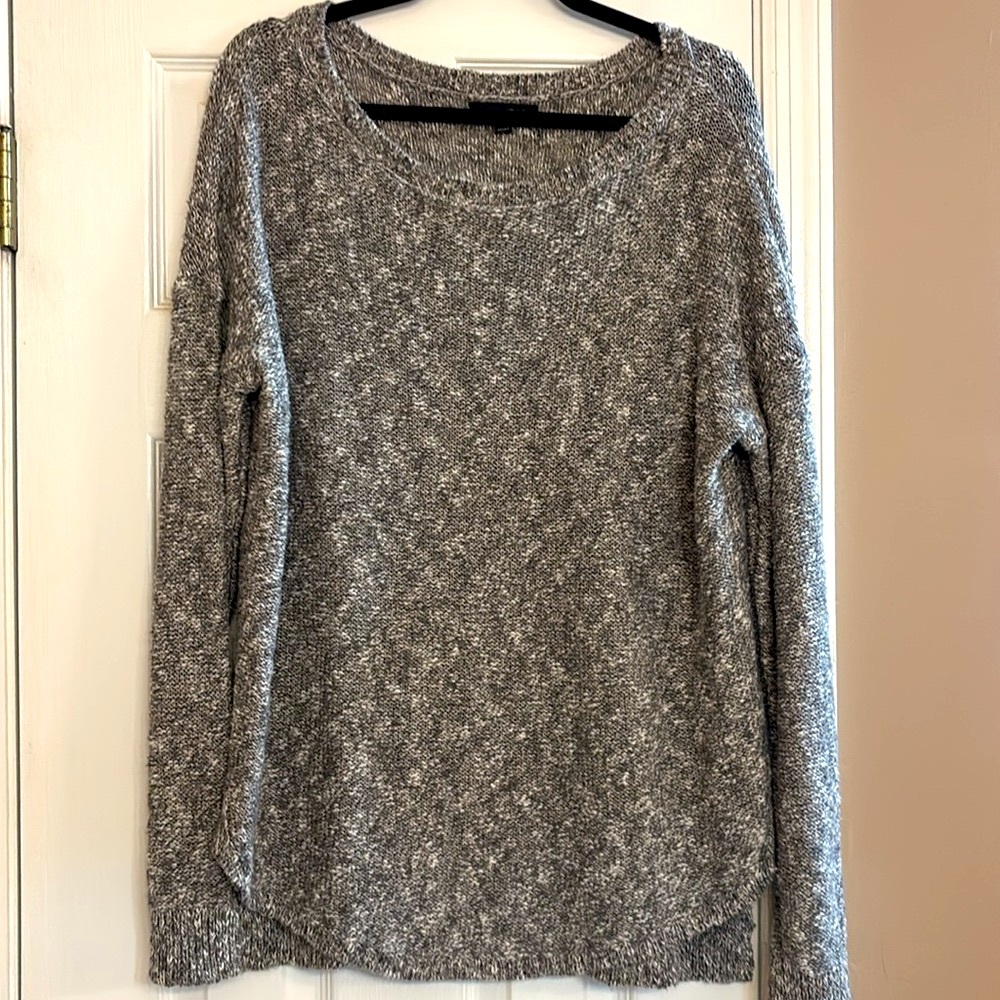 Bundle 2/$20  Banana republic woman’s sweater, large